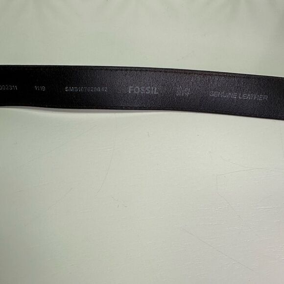 Men’s Fossil Brown Leather Belt Size 42/105 - Picture 4 of 7